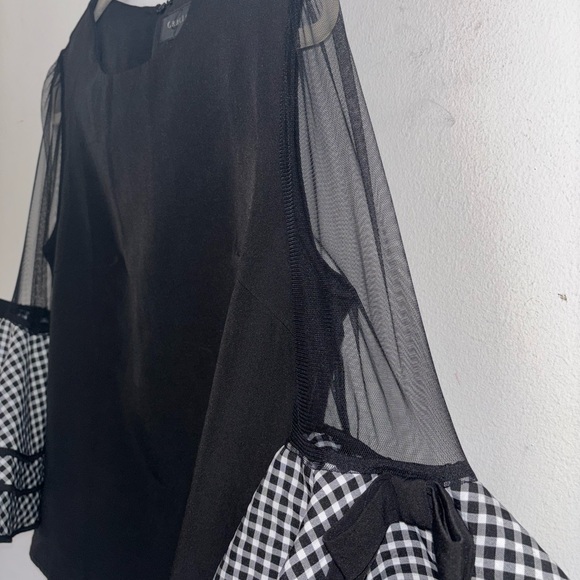 NWT Gracia Black Blouse with White Checkered Ruffle Sleeves - Picture 3 of 4